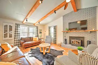 Image de Modern Mountain Hideaway: 3 Miles to State Park!