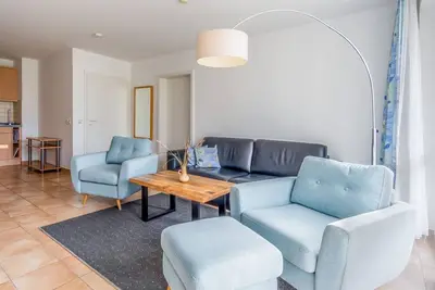 Image de Comfortable vacation apartment Residenz am Strand 1-11 in the first row to the Baltic Sea -