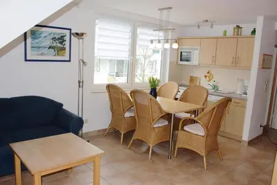 Image de High-quality furnished vacation apartment directly on the Baltic Sea beach! - Residence at