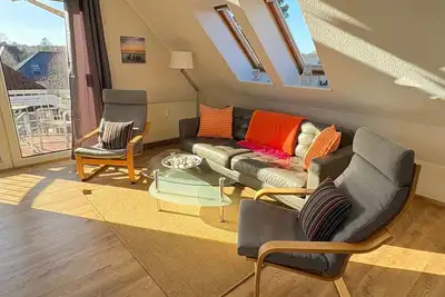 Image de Vacation apartment Seepferdchen - Family-friendly, large top floor apartment in