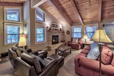 Dog-Friendly Northstar Ski House 4Bed/3Bath