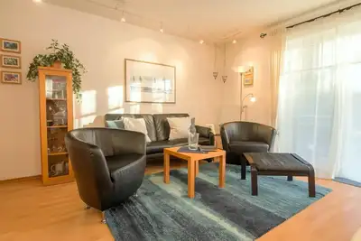 Image de Comfortable vacation apartment with terrace and garden in a central location in Zingst -