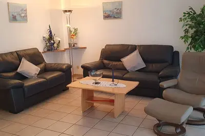 Image de Comfortable vacation apartment Parkresidenz am Hafen Hf 32 with terrace in Zingst -