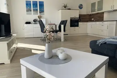 Image de Luv - Am Kampland - Semi-detached house close to the beach in a quiet. . . Relaxation