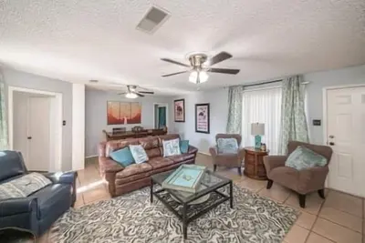 Image de Right At Home- Midland Grand Lodging
