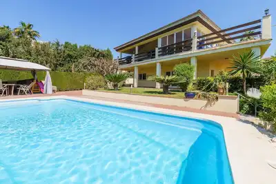 Image de Villa \"Cerros Del Aguila\" avec vue sur mer, piscine, jardin et Wi-Fi