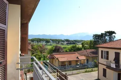 Image de Appartamento 10 près de la plage avec Wi-Fi et balcon