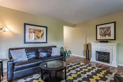 Image de the Terrace, Best Area Jacuzzi Bathtub 2 baths, Wd