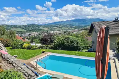 Image de Maison lumineuse avec Piscine, Vue 360° Les Bauges Le Mont Blanc, proche Annecy