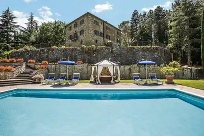 Villa Palazzo Rosadi by Fantasia Villas