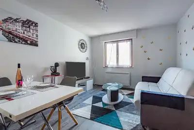 Image de Halte de la Commanderie - Centre historique