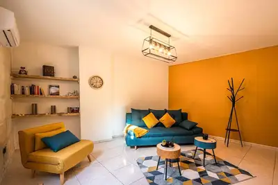 Image de agréable maison plein centre