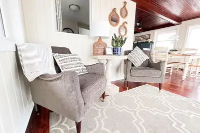 Image de Birder's Paradise | 300° of Waterfront Views