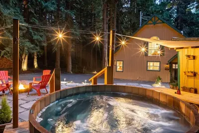 Image de Hikers paradise w/ saltwater hot tub