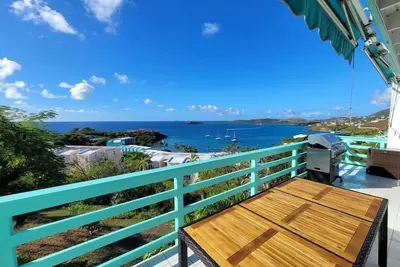 Image de Secret Harbor View Villa