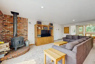 Image de Cozy Condo with Shared Pool, High-Speed WiFi, W/D, Partial Ac