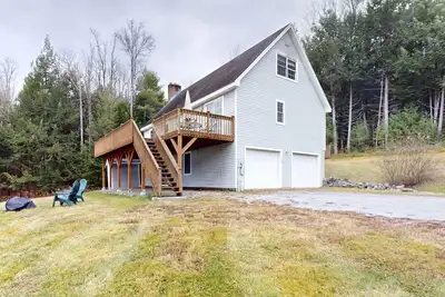 Image de Mountain view home with deck, wood fireplace, washer/dryer, and high-speed WiFi