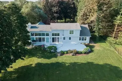 Image de Lakefront Oasis near Lewiston & Niagara Falls