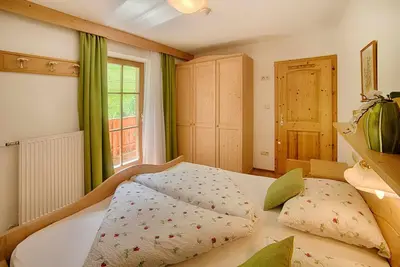 Image de Appartement \"Löfflerblick A Kellerkopf\" avec vue sur montagne, Wi-Fi et remous