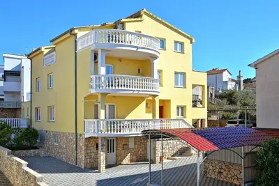 Image de Appartement de vacances Murter (Ort) pour 1 - 5 personnes avec 2 chambres à coucher - Appartement de
