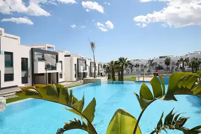 Image de Luxury penthouse with sea, pool and garden views, 2 bedrooms, solarium, parking.