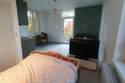 Image de Studio moderne dans maison années 30 avec cachet