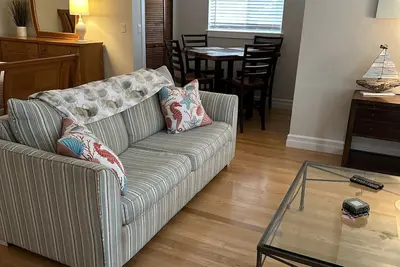 Image de Charming canal-front apartment with king bed, Ac, WiFi, in phenomenal Fort Myers