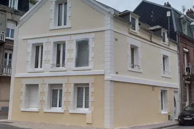 Image de Beautiful F3 2 Steps From The Sea And The Port