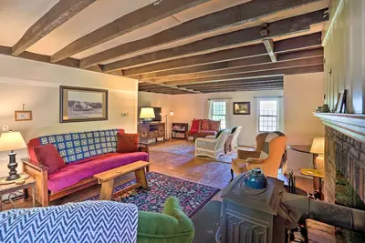 Image de Charlemont Retreat on Chickley River w/ Ev Charger