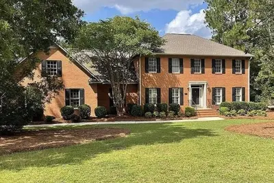 Image de Executive Home Gated Golf Community close to Masters!