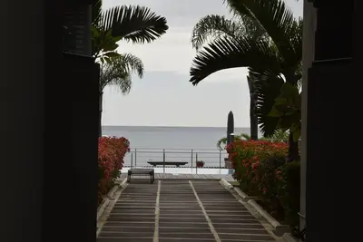 Image de Romantic Sunset BeachFront Apartment