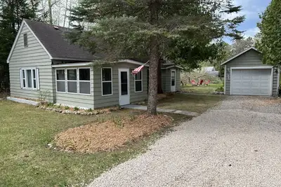 Image de Remodeled Vacation Cottage - Downtown Indian River