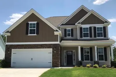 Image de Spacious Evans Home ready for Masters Guests