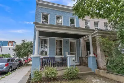 Image de Luxe Private Getaway in the Heart of Capitol Hill!