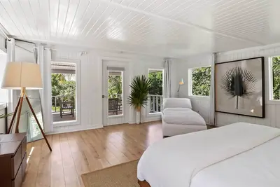 Image de Complimentary Concierge + Private Beach + Gaulding Cay + Chef Services