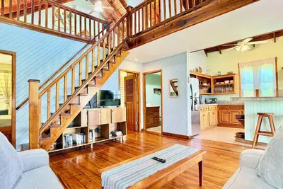 Image de Ocean Breeze @Turtle crossing, West Bay