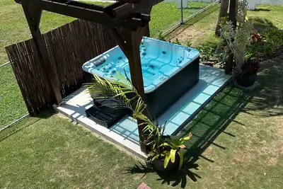 Image de Cozy tropical paradise- 1min from the beach!