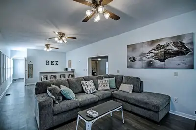 Image de 3 Bedroom Home on Reservoir | Fisherman Getaway