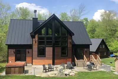 Image de Modern Luxury at White Pine Lodge – 10 min from Stratton Mountain