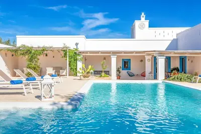 Image de Villa à Savelletri Di Fasano avec 5 chambres à coucher, 10 couchages