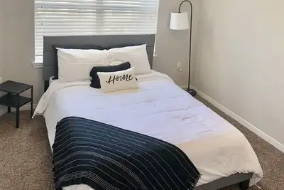 Image de Spacious 2 bedroom with pool view