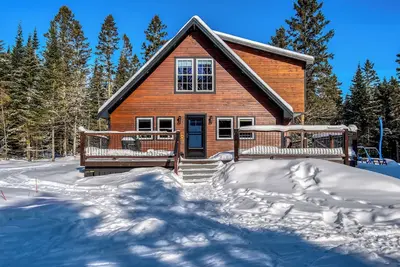 Image de 141 Evergreen Circle -Great home just three miles from downtown Rangeley