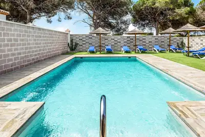 Image de Maison de vacances \"Casita Torre De Meca 3 Piscina\" avec piscine partagée, terrasse et jardin