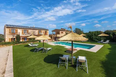 Image de Appartement S Hort Can Capità Familiar Superior 2 près de la mer avec piscine partagée & Wi-Fi