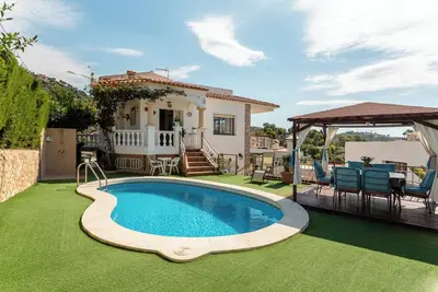 Image de Maison de vacances 'Villa Maria' près de la mer avec piscine et Wi-Fi