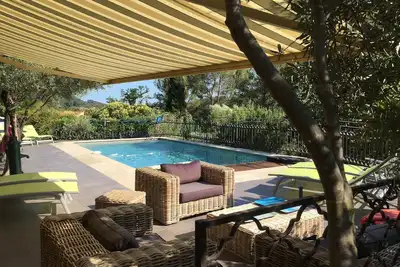 Image de Très belle villa provençale piscine à débordement