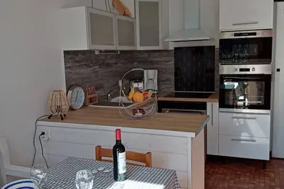 Image de Petite maison 28 m2 classée 2 étoiles, tout confort, proche plages
