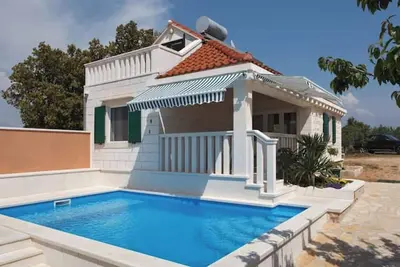 Image de Homerez - Villa de charme à Pučišća avec Piscine privée