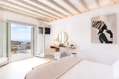Image de 2 Bedromm villa | 7 guests | Sea & Sunset View | Private Jacuzzi | Swimming Pool