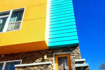 Image de Centrally Located Modern Urban Retreat 3 Bed/3 Bath